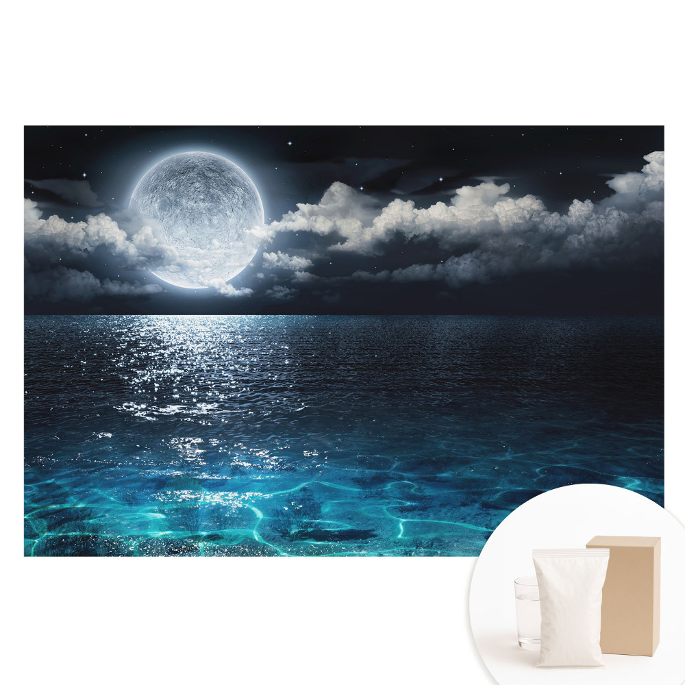 Tapet fotografic pe material nețesut Armonia peisajului lunar dintre apă și cer