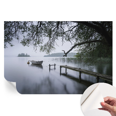 Tapet autoadeziv pentru camera de zi Un lac calm