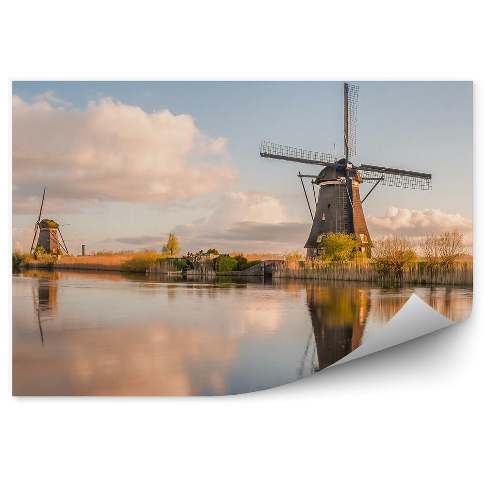 Fototapet pentru perete Reflectarea morilor de vânt în peisajul acvatic