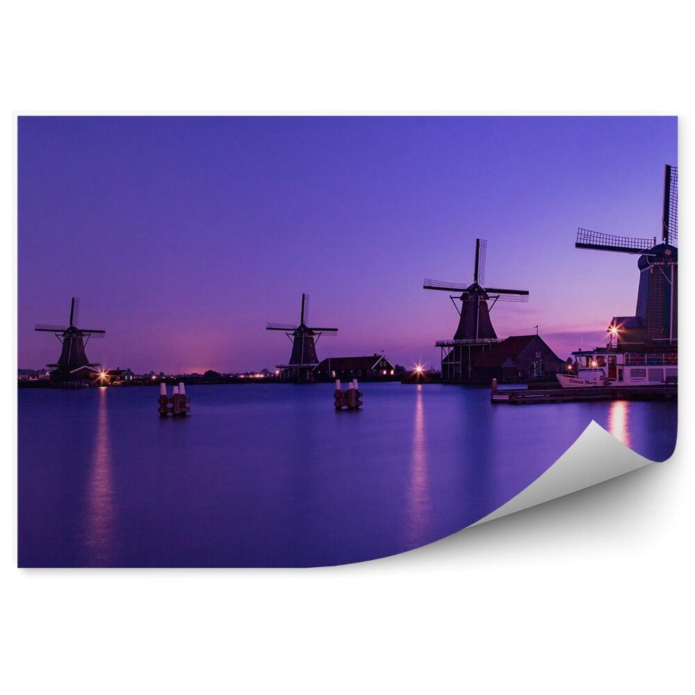 Fototapet vintage Cerul de noapte mori de vânt pe apă