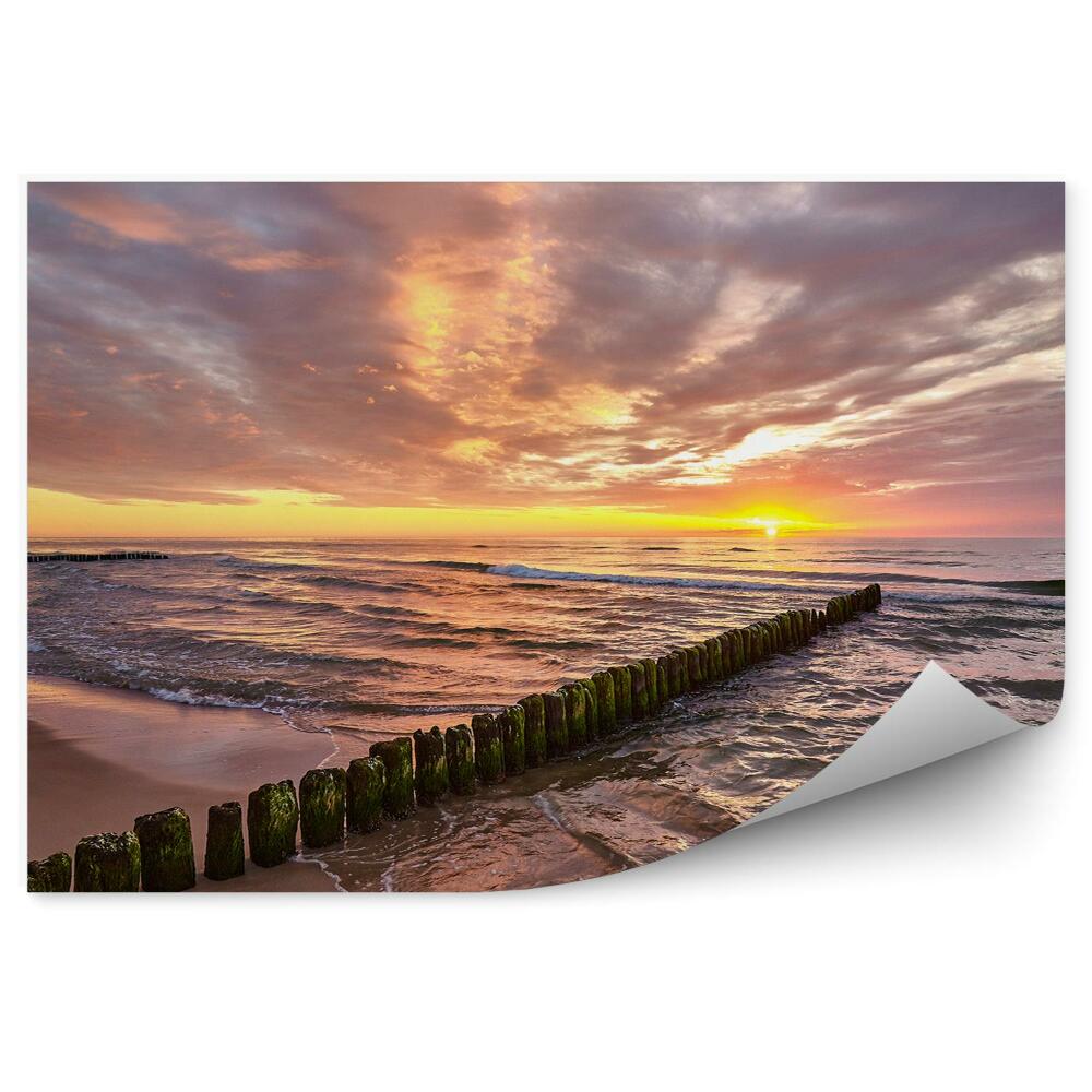 Fototapet Nori De Nisip Spumă De Mare Aspru Pe Cer