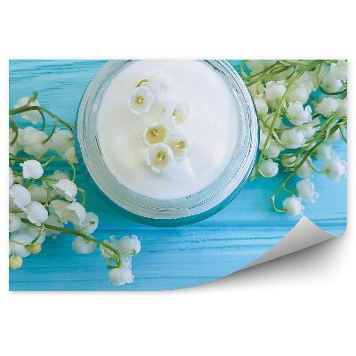 Fototapet vintage Flori de lacramioare fundal albastru crem