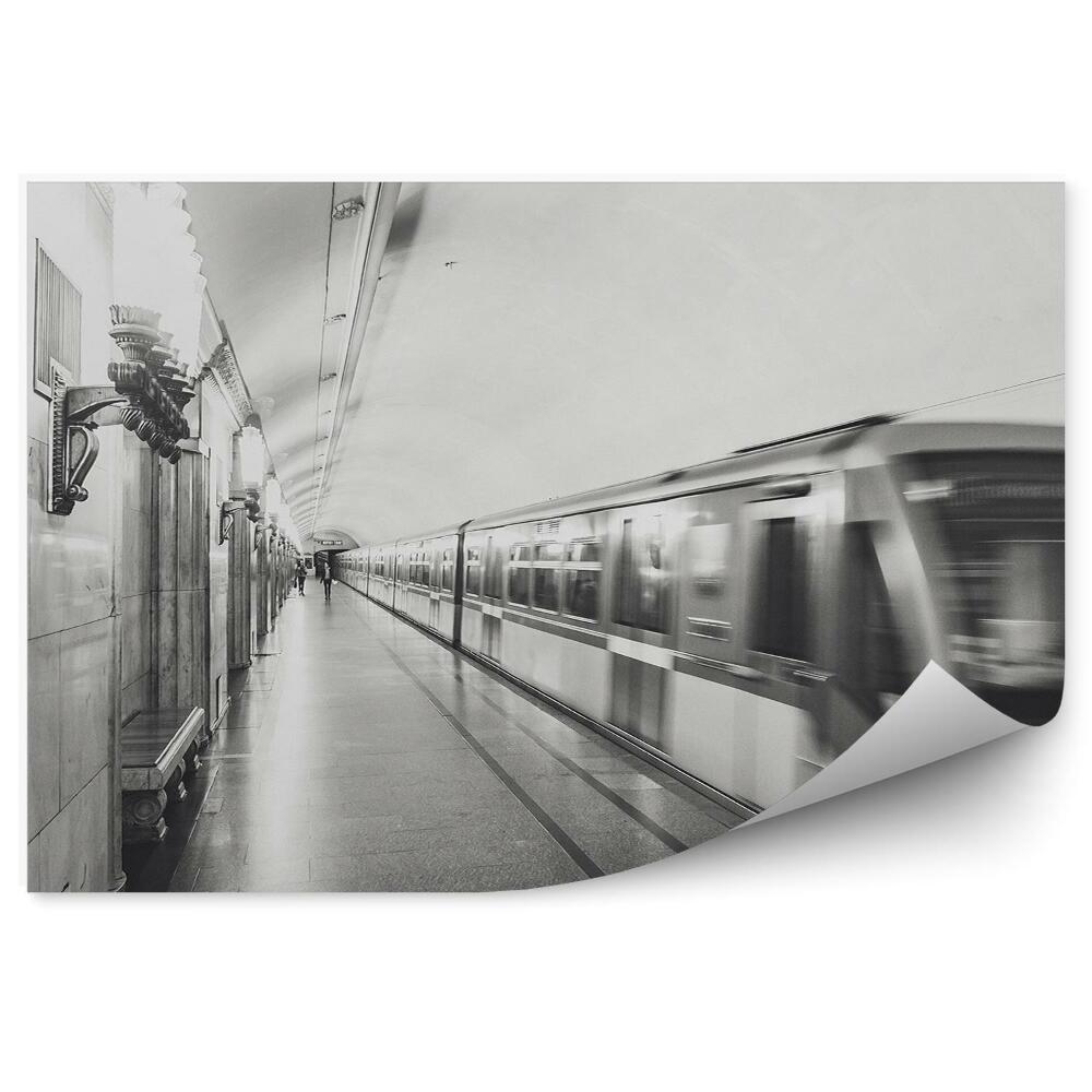 Fototapet Vechea stație de metrou tunel cu trafic feroviar