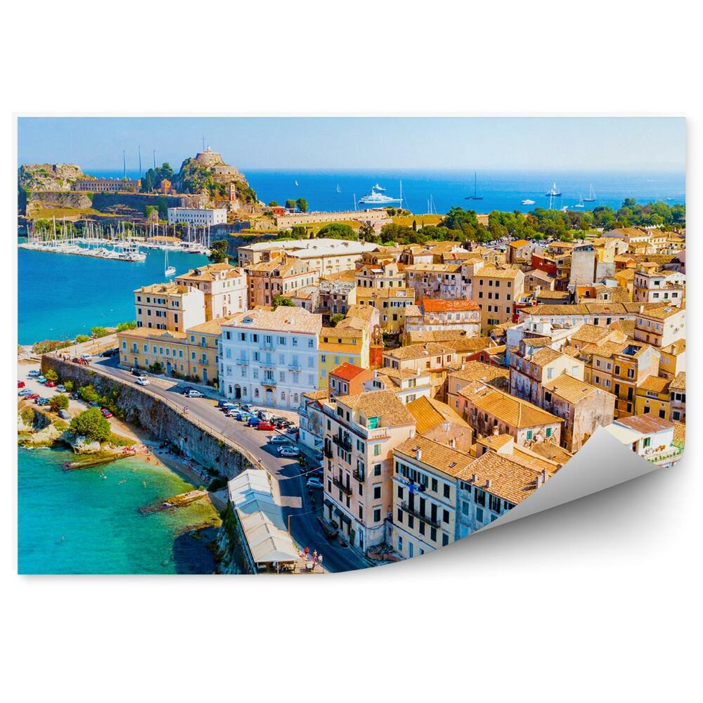 Decor fototapet Panoramă A Insulei Corfu, Clădiri, Iahturi, Mare, Mașini, Cer