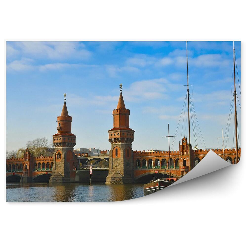 Fototapet Podul Berlinului, Râul Szprawa, Cer, Nori, Bărci