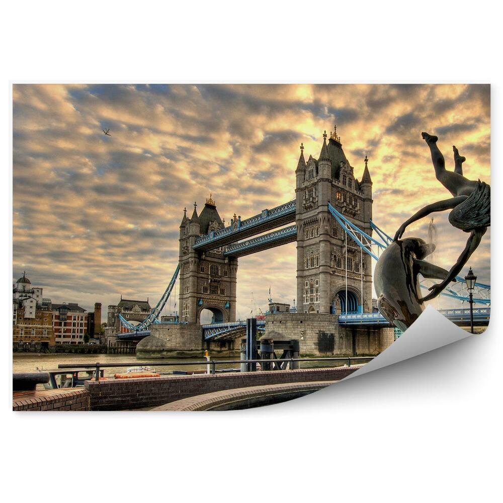 Decor fototapet Tower Bridge Fântână Tamisa Clădiri Cer Nori Londra