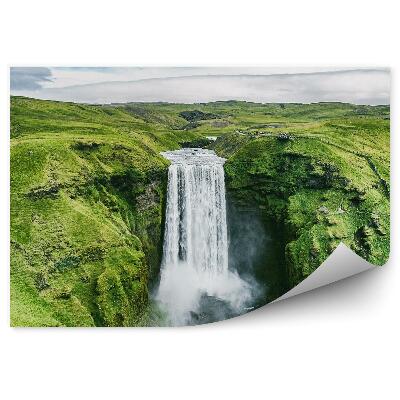 Decor fototapet Câmpuri verzi cascada turiști peisaj