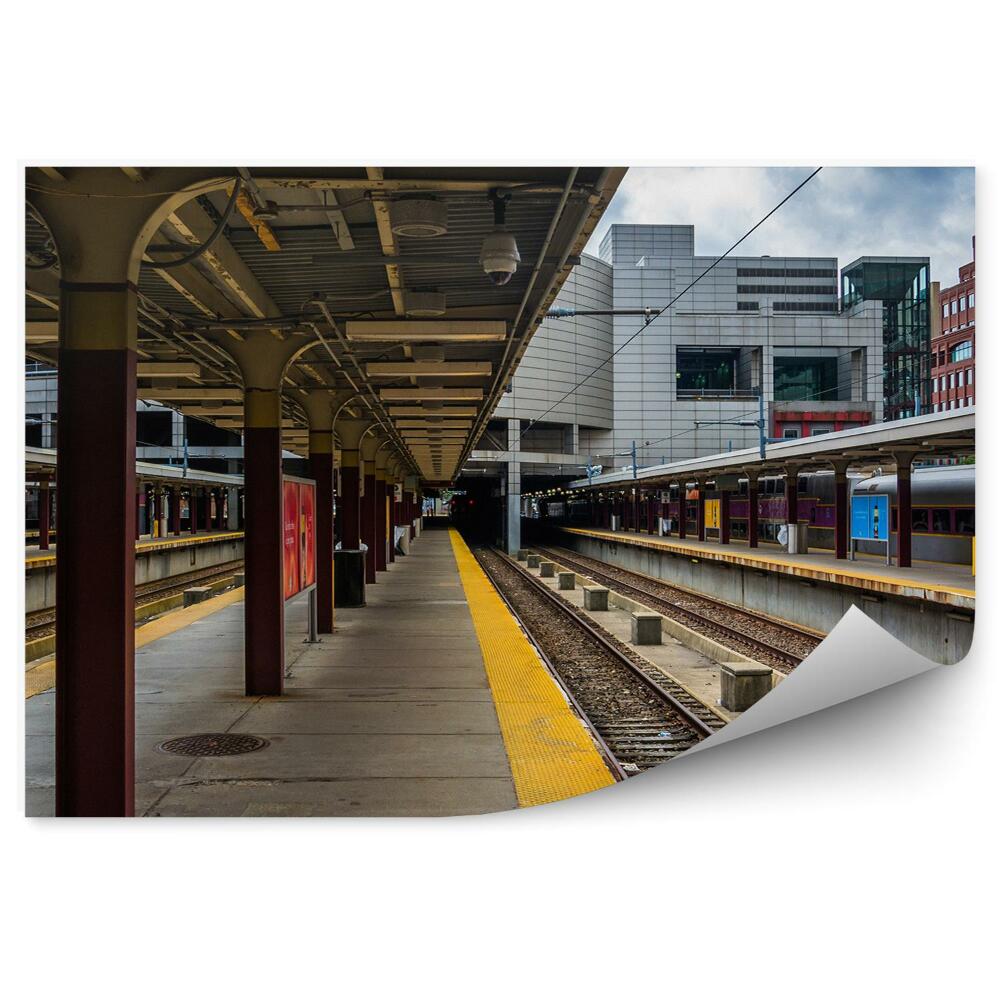 Fototapet perete Peron, gara, șine din oraș