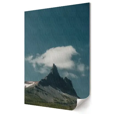 Poster decorativ Vârf de munte printre nori