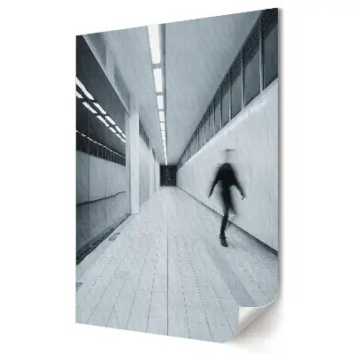 Tablou canvas Grafică murală Pierdut într-un coridor monocromatic