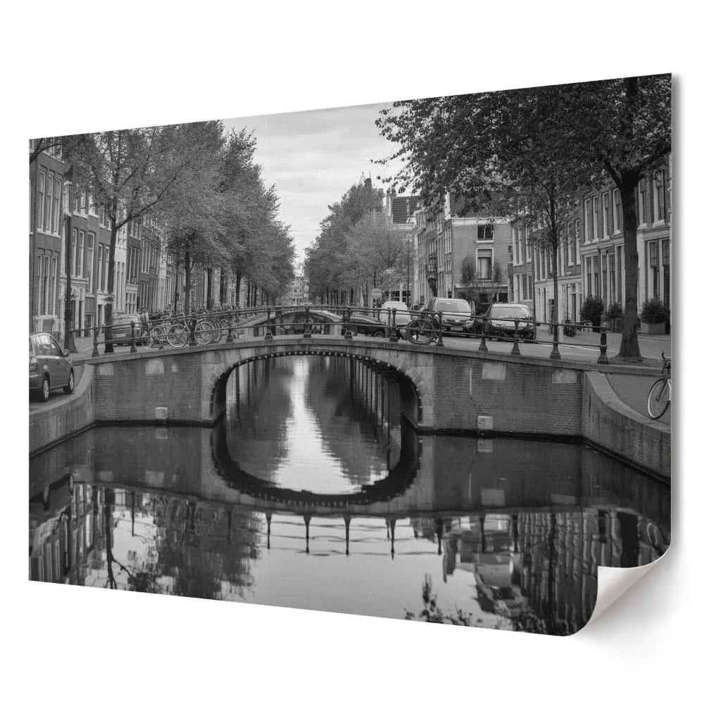 Poster de perete elegant Tăcerea în Amsterdam alb-negru