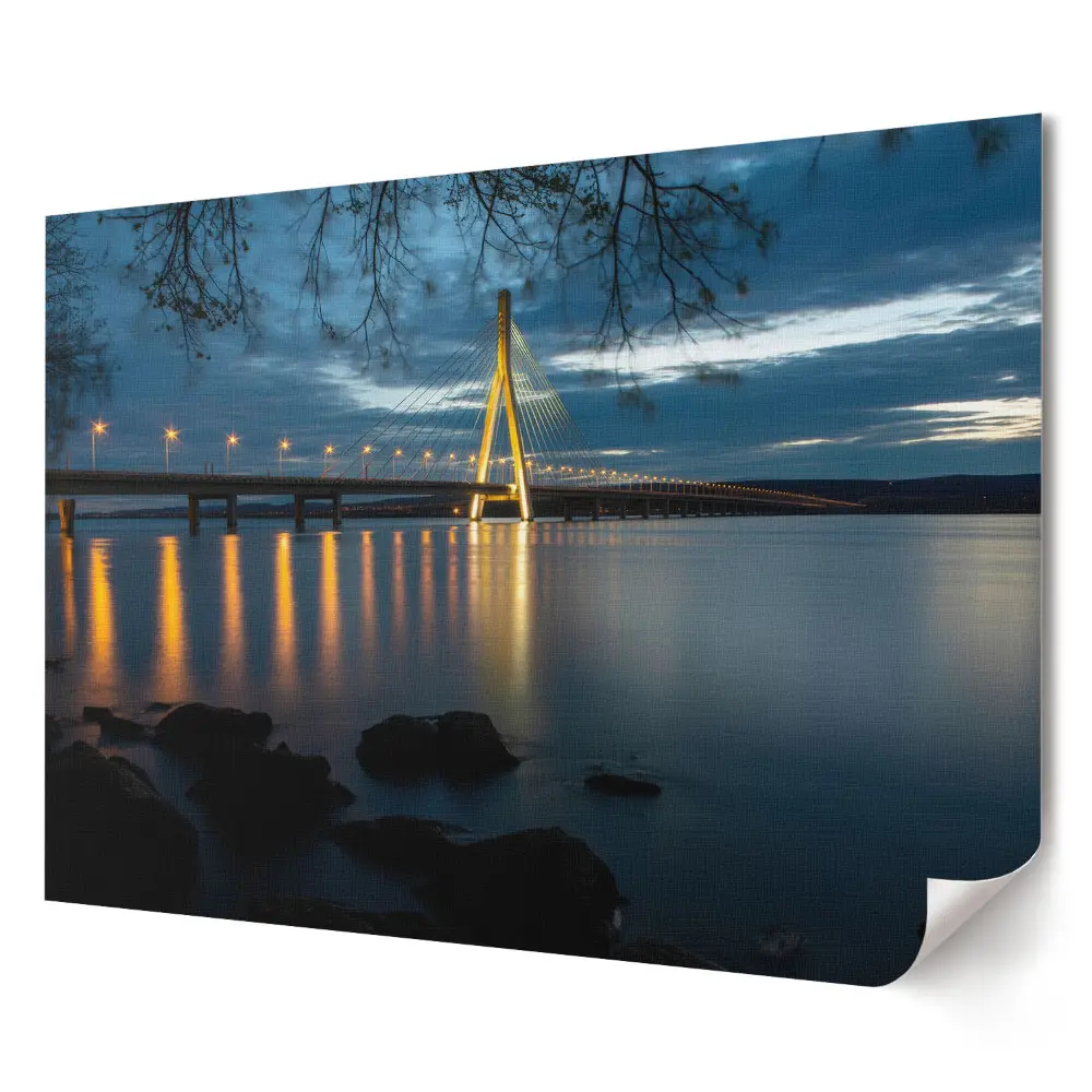 Tablou canvas modern cu pod în reflexia luminii nopții
