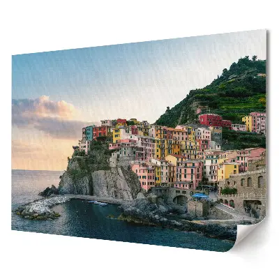 Poster decorativ pentru living cu un sat pitoresc de pe litoralul Italiei