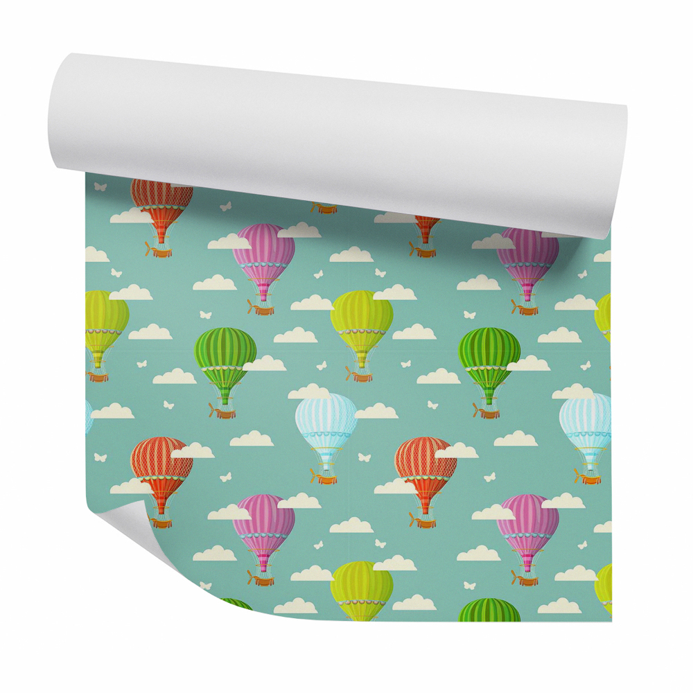 Tapet decorativ Baloane colorate printre nori