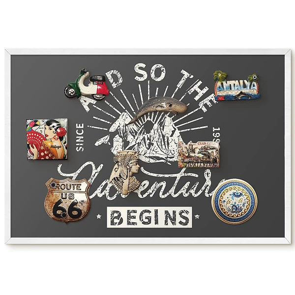 Panou magnetic înrămat cu motiv montan și litere vintage inspiratoare