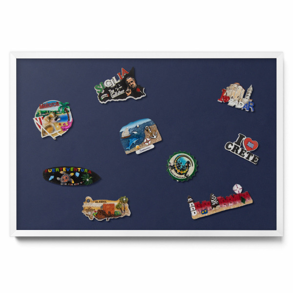 Culoare: albastru marin închis Tablă magnetică