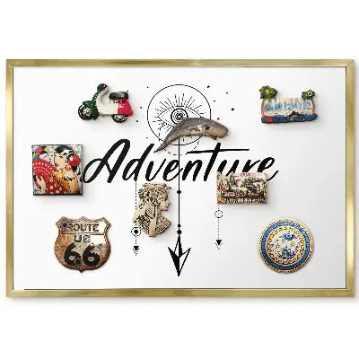 Tablă magnetică minimalistă de perete cu ramă aurie temă aventură