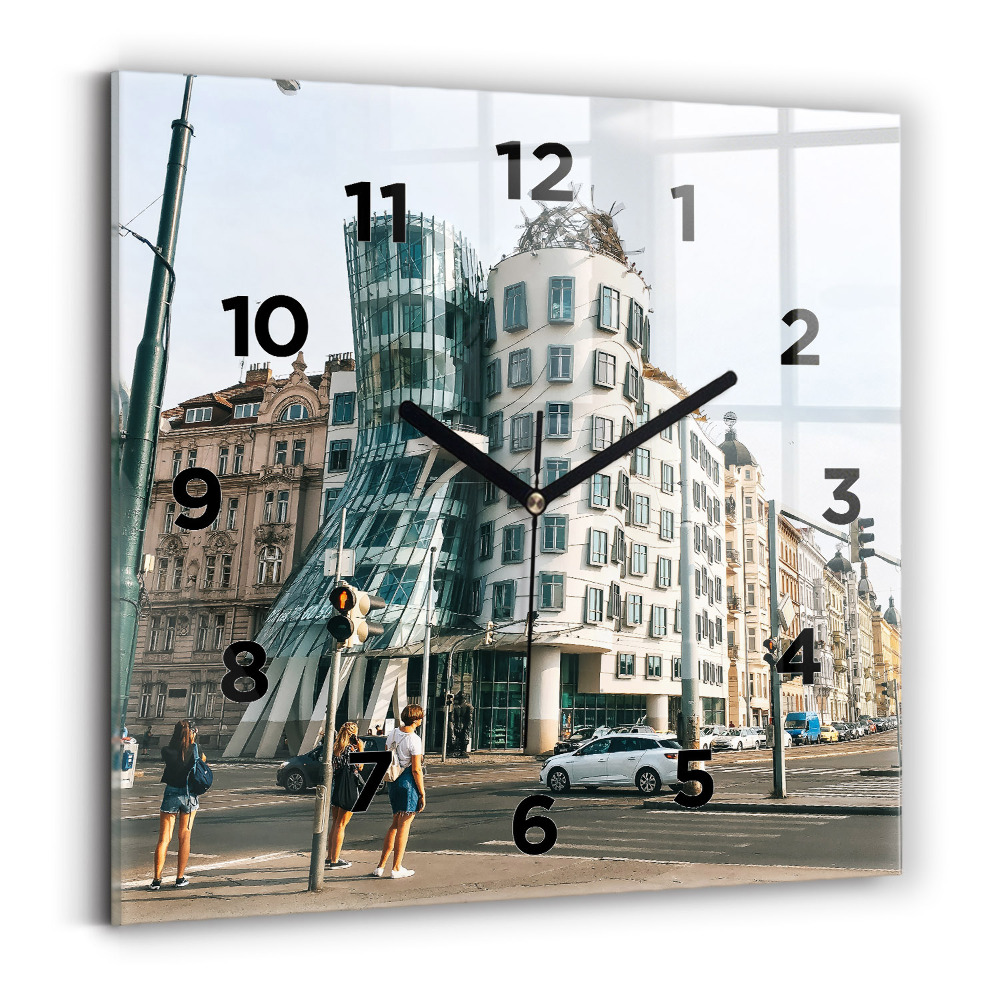Ceas pătrat de perete din sticlă Casa de dans Praga