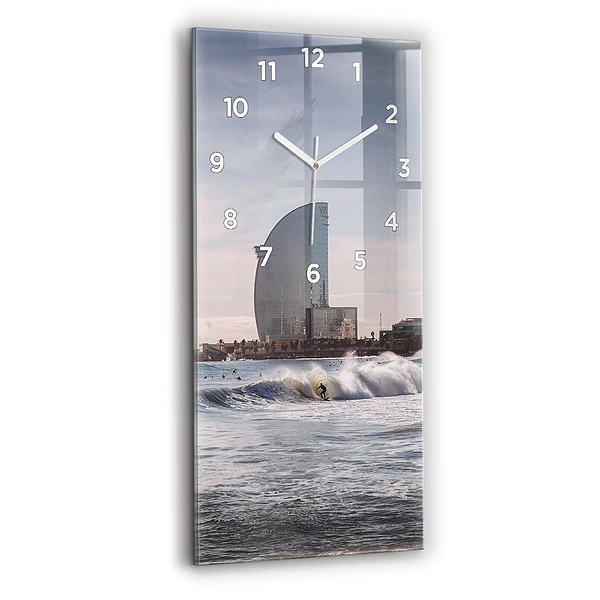 Ceas vertical de perete din sticlă Barcelona Surfer