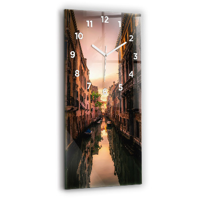 Ceas din sticlă dreptunghiular vertical Vedere Asupra Canalului Din Oraș