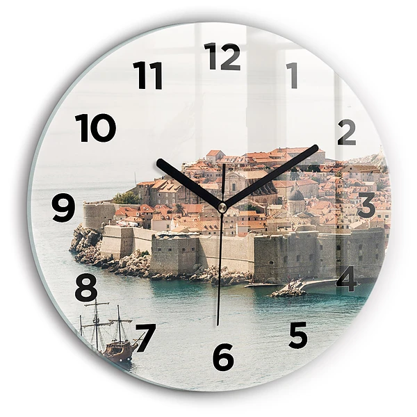 Ceas din sticlă rotund Nava cu pânze în Dubrovnik