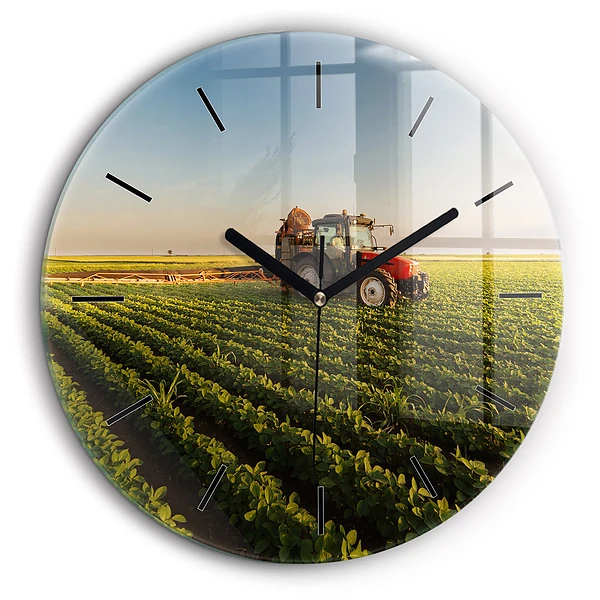 Ceas rotund de perete din sticlă Tractor într-un câmp agricol