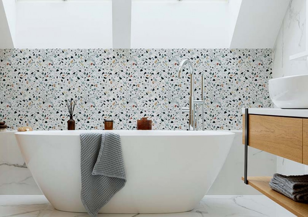 Cum să decorați o baie într-un bloc de apartamente