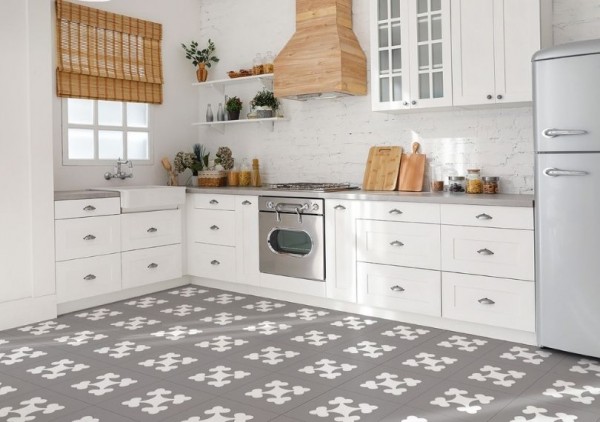 Placi de vinil autoadezive - cum și unde să le instalați?